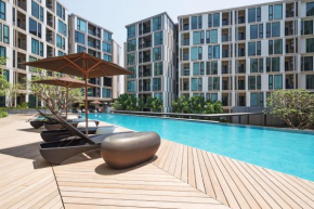 Отель Favstay - The Base Uptown Phuket  Phuket